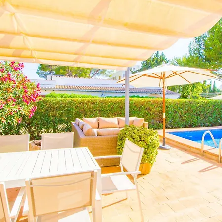 Beautiful Near The Lägenhet