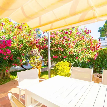 Διαμέρισμα Beautiful Near The *