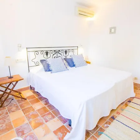 Apartment Beautiful Near The *