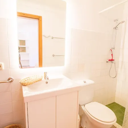 Apartment Beautiful Near The