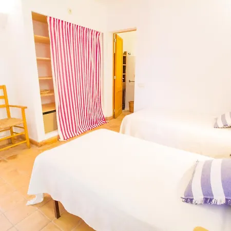 Apartment Beautiful Near The