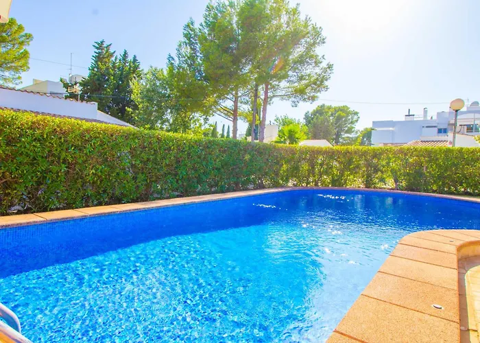 Beautiful Near The Lägenhet Port de Pollença