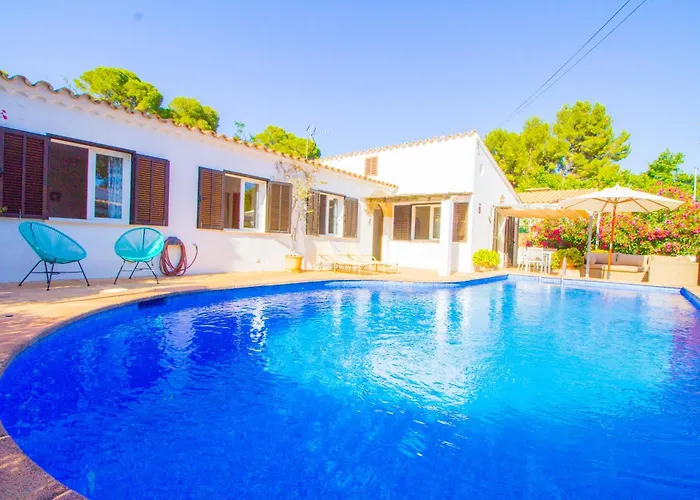 Beautiful Near The * Поланко