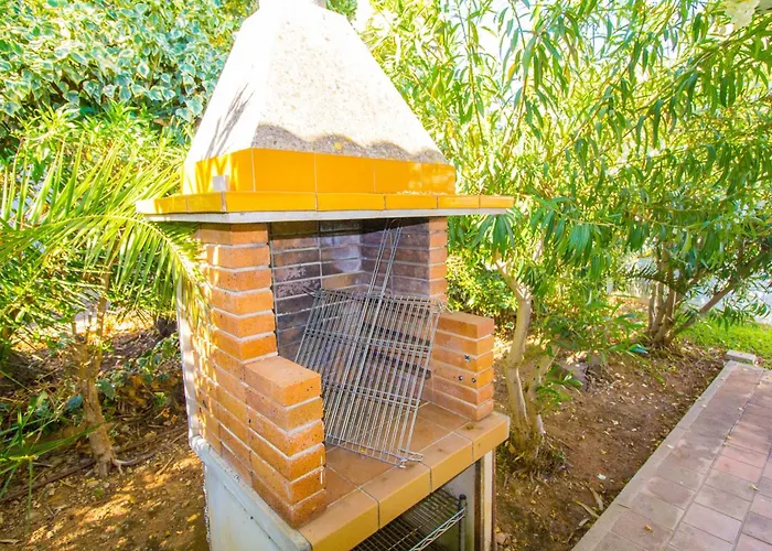 Апартаменты Beautiful Near The